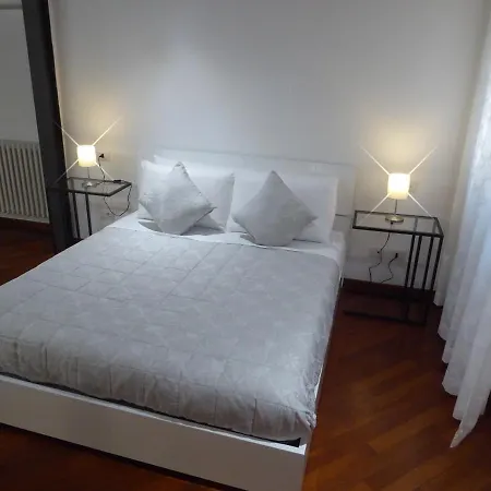Giudei House 公寓