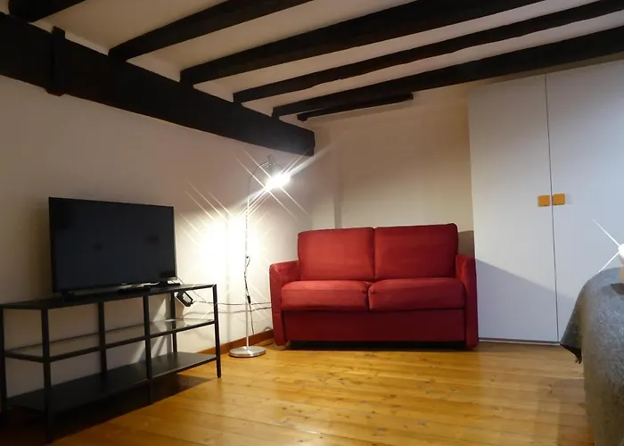 Giudei House شقة