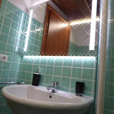 Giudei House *